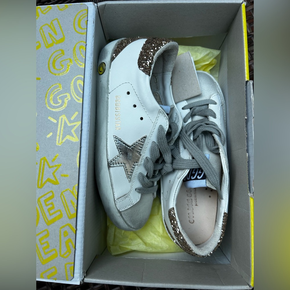 ❌SOLD❌Golden Goose Kids Super Star Classic with Spur NEW IN BOX! - Picture 12 of 14